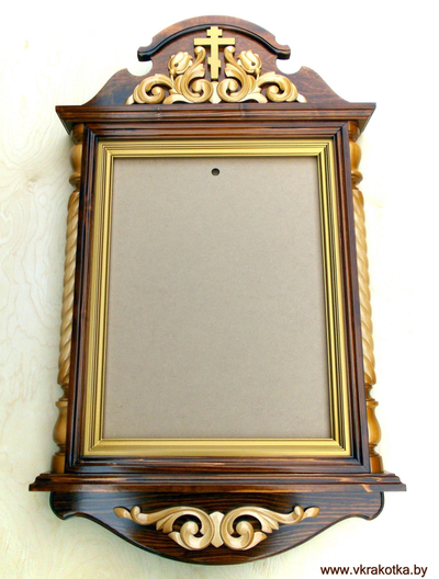Киот настенный с резьбой по дереву