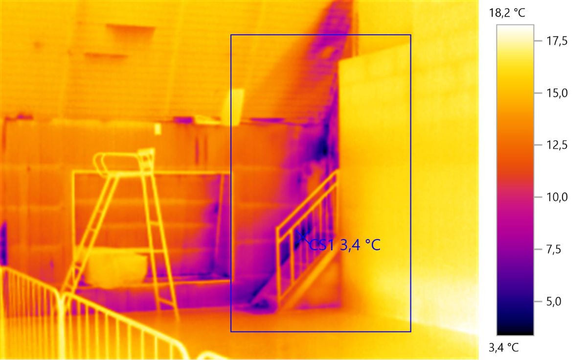 Промерзание стен металлического ангара