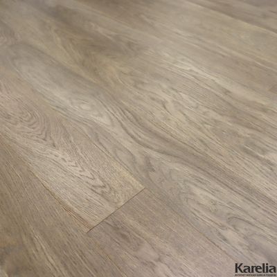 Паркетная доска Karelia Дуб Story 138 Basil 1-полосная матовый лак 2G с фаской толщина 14 мм 2.0 м2