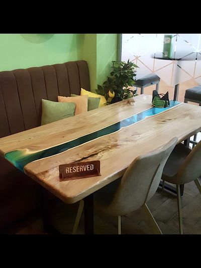 стол-река, карагач, слэб, стол из слэба, стол из спила, стол с рекой, стол из эпоксидной смолы, спил