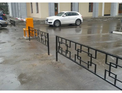 Ограждение парковки. Купить от производителя. Монтаж забора под ключ | ГОРЗАБОР