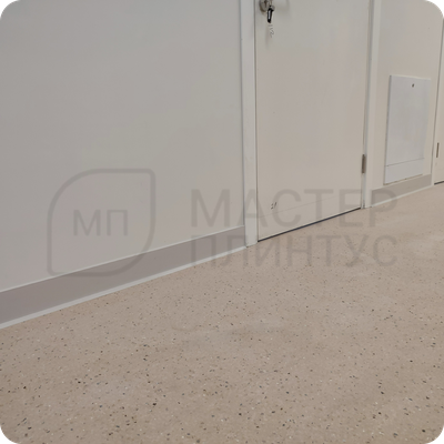 Плинтус ХДФ Dollken S100 100мм Х 2,575 м 1248/1145 Бело-серый в интерьере 7