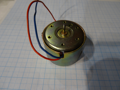 мотор MMT-3NF2M  13.2V DC