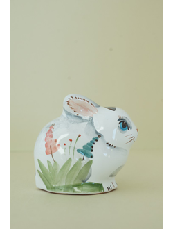 Зайчик на травке