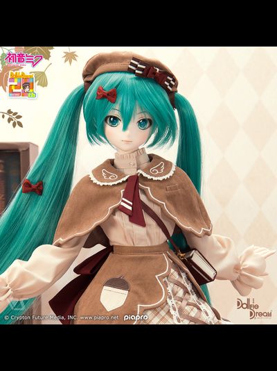 Одежда для куклы Мику Хацунэ (Cloth Dollfie Dream Hatsune Miku Dreamy Autumn Wear)