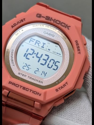 Часы Casio G-Shock GMD-B300SC-4