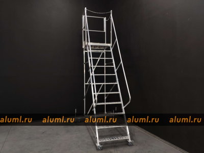 Лестница с площадкой ЛС-2.7 траверса