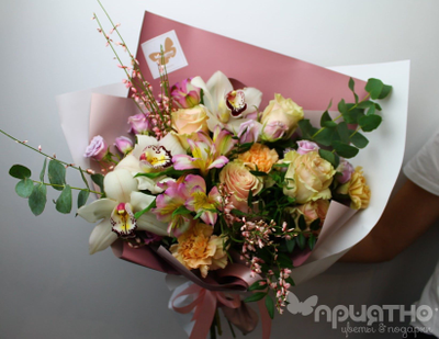 БУКЕТ ЦВЕТОВ № 373