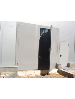 Ворота металлические  распашные 2100*2100