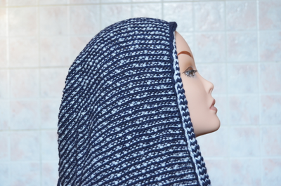 Vizio S 143 S 8 шарф восьмерка синий с белым