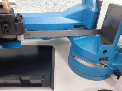 Ленточнопильный станок для резки металла BS 170 FHЕ (380 V и 220 V), от