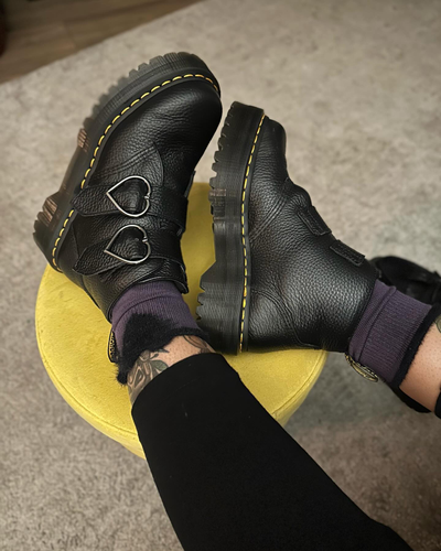 Ботинки Dr Martens Devon Flower Buckle Leather Black