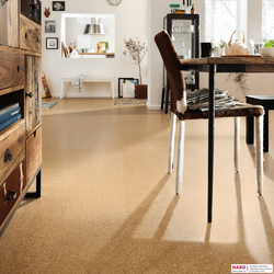 Пробковые полы Haro Сирио натур 527374 в интерьере гостиной