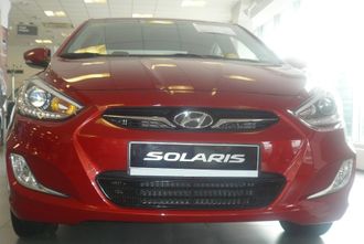 Сетка на бампер внешняя для HYUNDAI Solaris 2011-2014, черн., 15 мм ( 01-250110-15B )