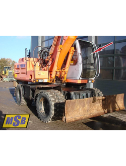 Стекло лобовое верхнее на Fiat Hitachi ex165, Fiat Hitachi ex255, Fiat Hitachi ex355