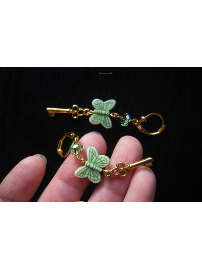 Серьги с бабочками и ключиками &quot;Сказка о Салаточке&quot;