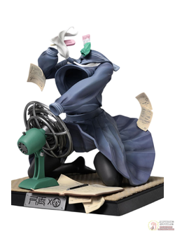 Фигурка Школьница-невидимка с вентилятором (Natsukaze)