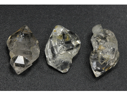 Кварц "Хёркимерский алмаз", сросток кристаллов в ассортименте, США (14-15 мм, 1-2 г) №28124