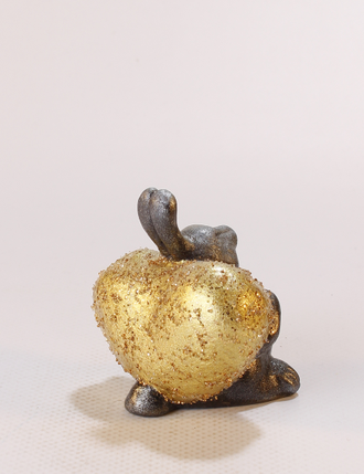 Сувенир " Год Кролика" с золотым сердцем