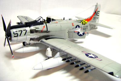 Сборная модель: (Tamiya 61058) Американский штурмовик Douglas A-1H Skyraider U.S.Navy