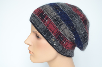 Берет Vizio 1038 B черный с бордовым