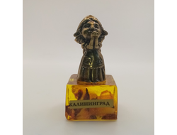 Мама Варя на подставке