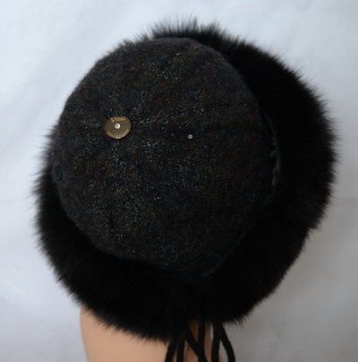 черная шапка с мехом зима 2016 - 2017