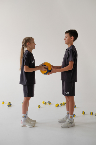 ТРЕНИРОВОЧНЫЙ КОСТЮМ VOLLEYLIFE ГРАФИТ детский (130-150 см)