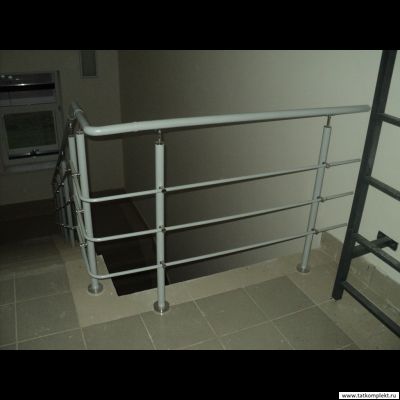 Комбинированные ограждения для лестниц