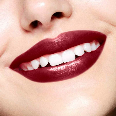 ARTISTRY GO VIBRANT™ Кремовая губная помада 107 Take Charge Red