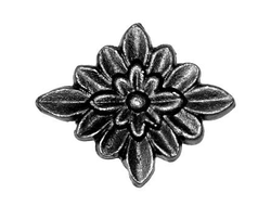 1428 Накладка литьё 90х90