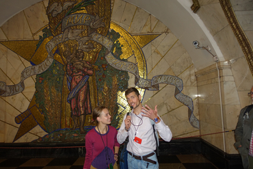 Moskauer Metro: Führungen auf Deutsch