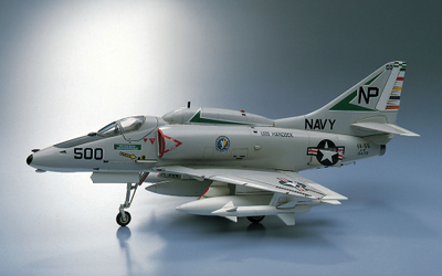 Сборная модель: (Hasegawa 00239) Палубный штурмовик ВМС США A-4E/F Skyhawk