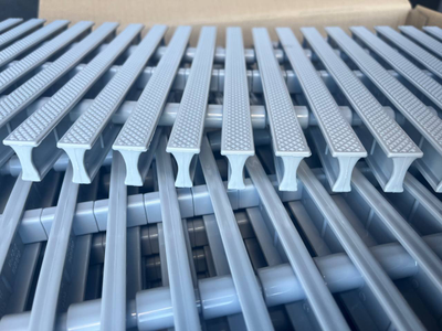 Переливная решетка для бассейна