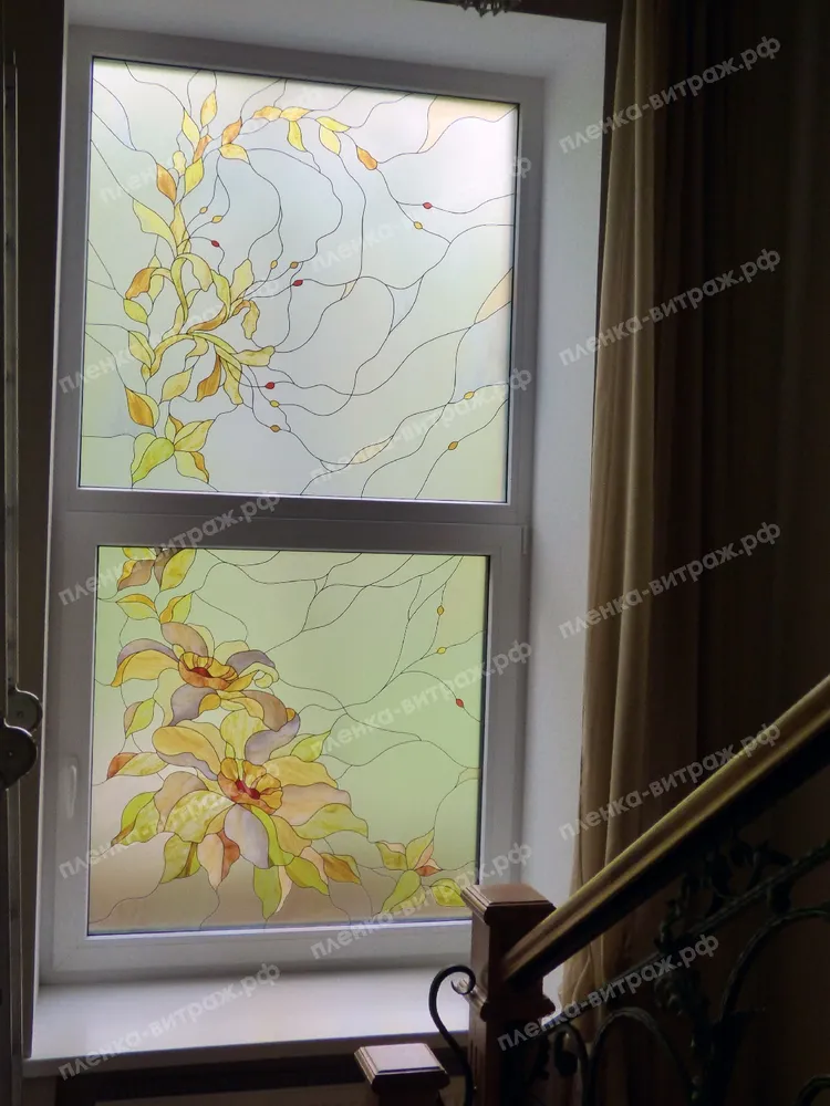 Витраж на пленке цветы
