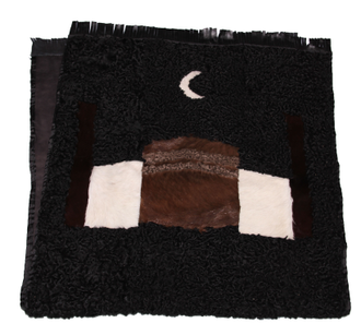 Купите мусульманский молитвенный коврик намазлык из каракуля в подарочном чемодане