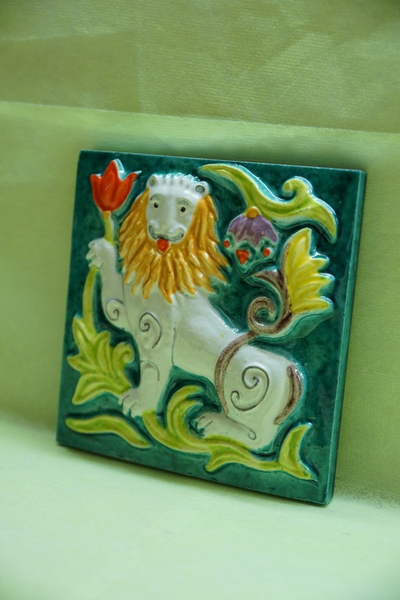 Лев Храбрый (изразцовая плитка)