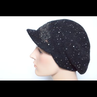 Черная вязаная кепка с пайетками и украшениями Италия Vizio 6978