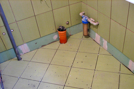 Укладка плитки на пол и стены под 45 градусов + 50% наценка на плитку, включая бордюры и декоры!