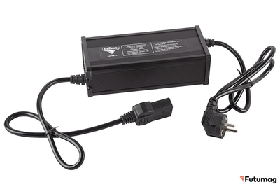 Зарядное устройство Rutrike для LiFePo4 аккумуляторов 60V52AH (10A)