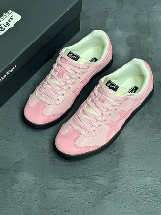 Asics Onitsuka Tiger Tokuten Custom Pink
