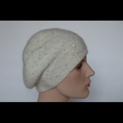 Белый тонкий зимний берет женский Vizio Италия 6948 BO