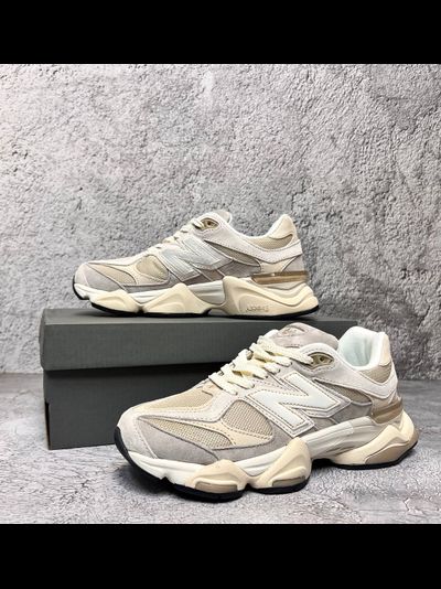 New Balance 9060 Linen Timberwolf