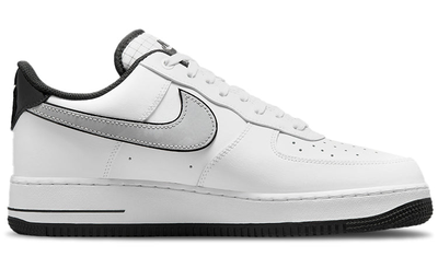 Кроссовки Nike Air Force 1 Low White Black вид сбоку