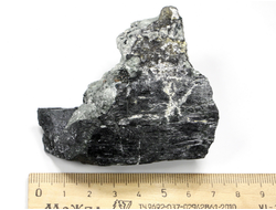 Эгирин черный, Кольский п-ов, Хибины (68*63*34 мм, 182 г) №26266