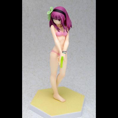 Фигурка 1/10  Юри (Yuri)