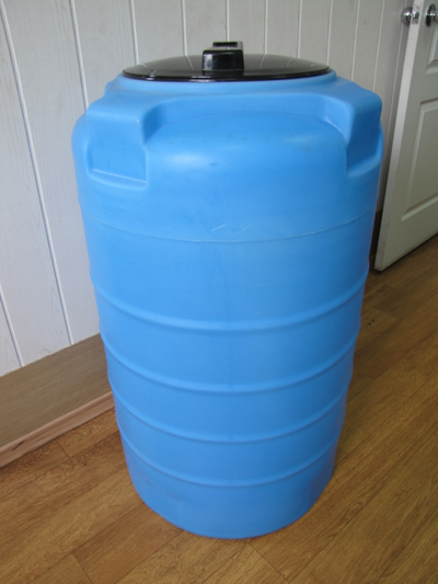 Емкость пластиковая для воды 200 литров