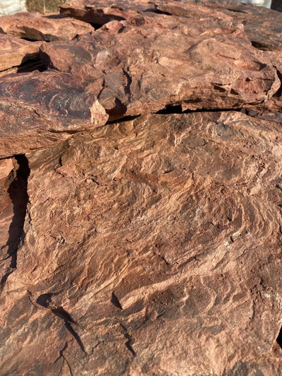 Красный обожженный дракон песчаник