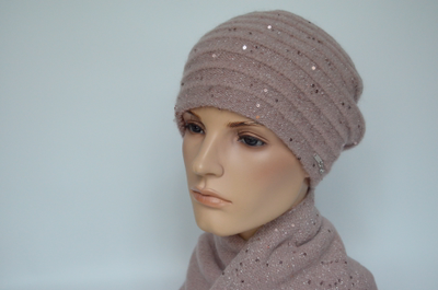 Розовый женский берет Италия Визио зима 2023