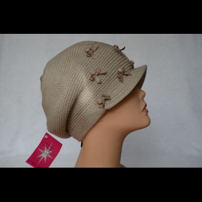 женская кепка Италия Vizio 4876 с бантиками бежевая